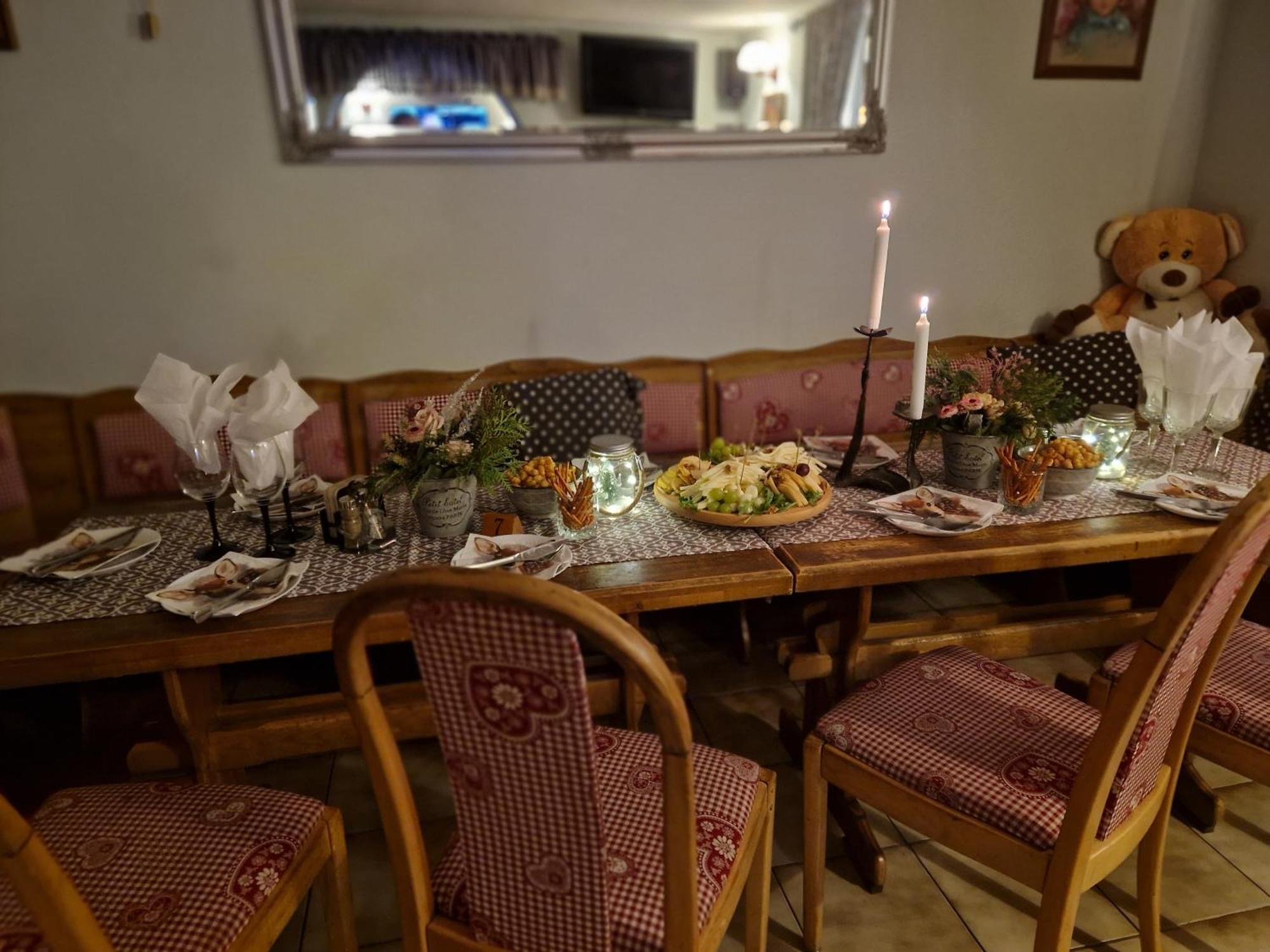 Penzion U Konika Liptovsky Jan Bagian luar foto
